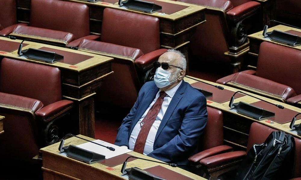 Στα... άκρα η κόντρα κυβέρνησης-ΣΥΡΙΖΑ: Από την μελέτη Τσιόδρα έως την διαγραφή Κουρουμπλή λόγω των «δολοφονικών» ακροτήτων